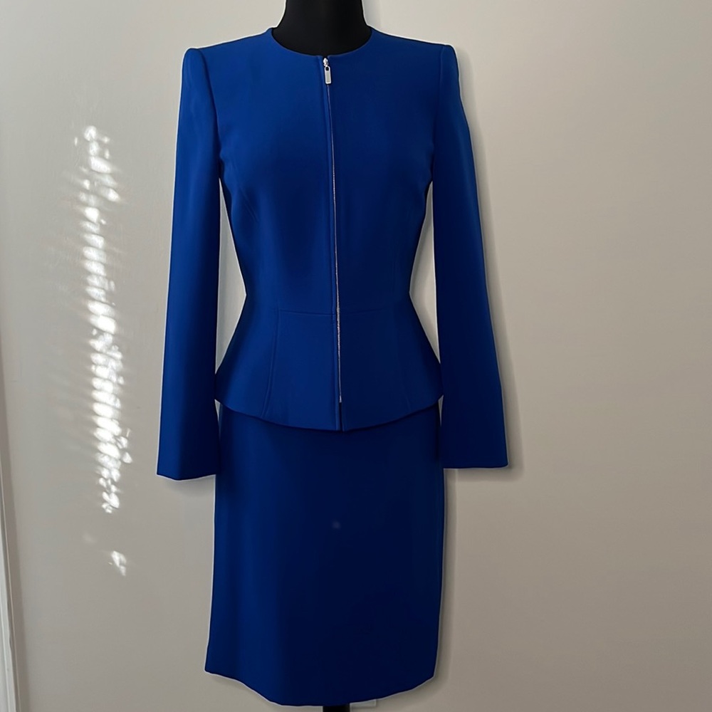TAHARI ASL Suit
